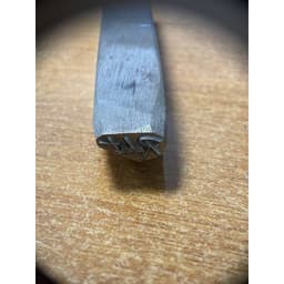 Poinçon pour instruments de musique — vue 2